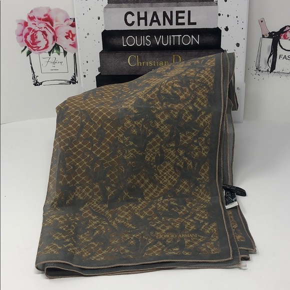 Giorgio Armani vintage scarves - Picture 3 of 6